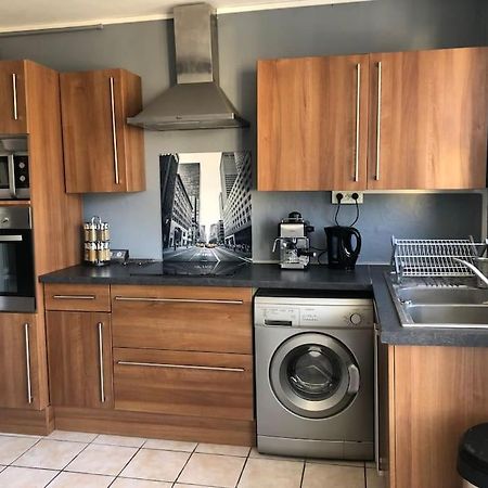 Appartement Balcon, Place De Parking, Centre Ville Valence  Buitenkant foto